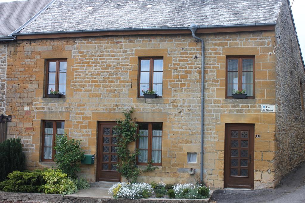 Gite De La Ruelle Des Messes L'Echelle Exterior foto